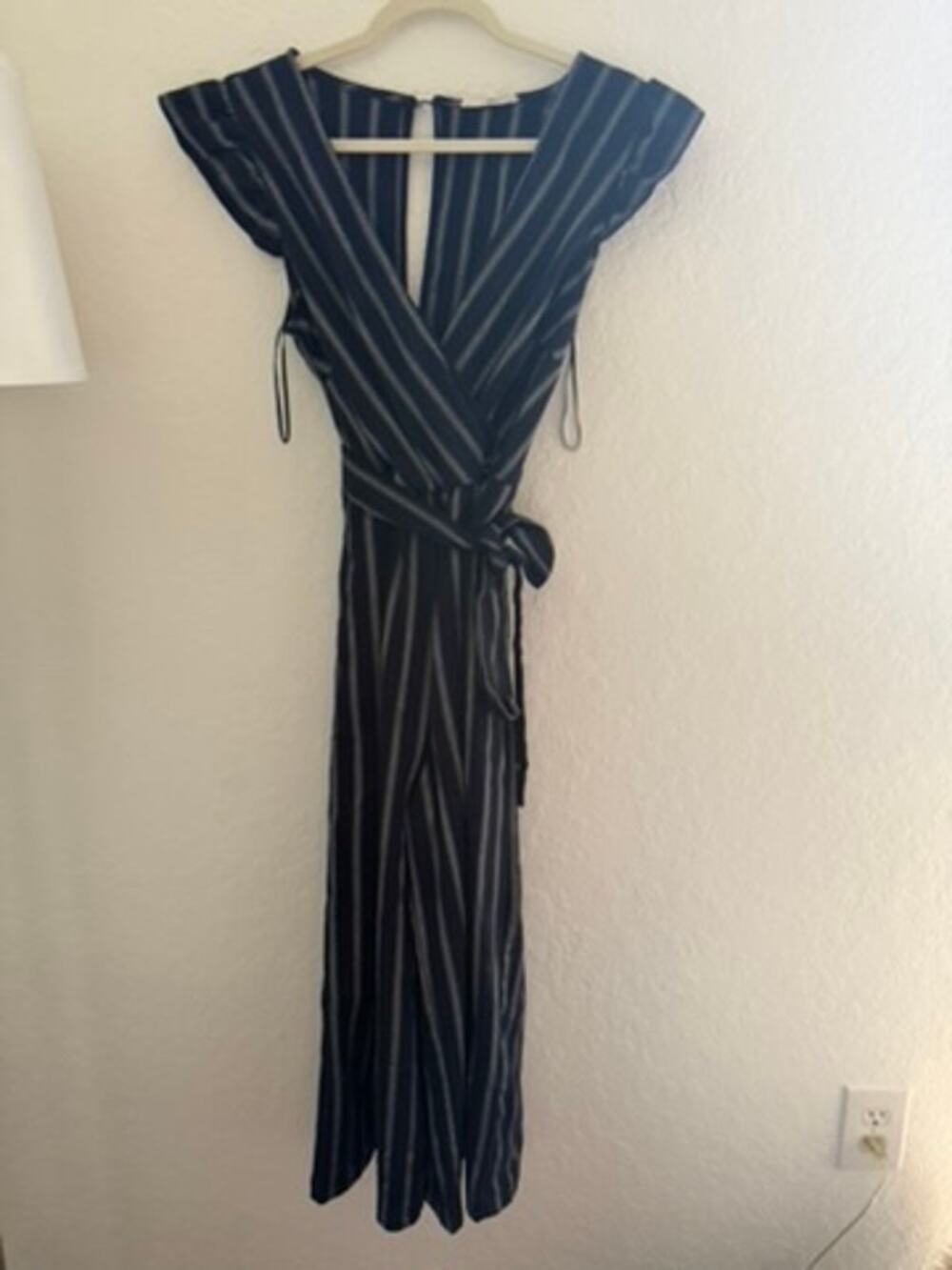 June & Hudson Navy Striped Wrap Front Wide Leg Jumpsuit Size Small